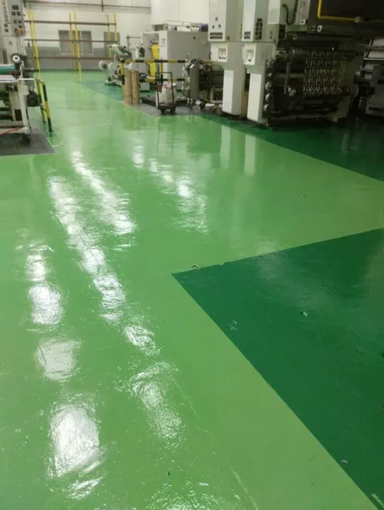 The production hall seen from the far end